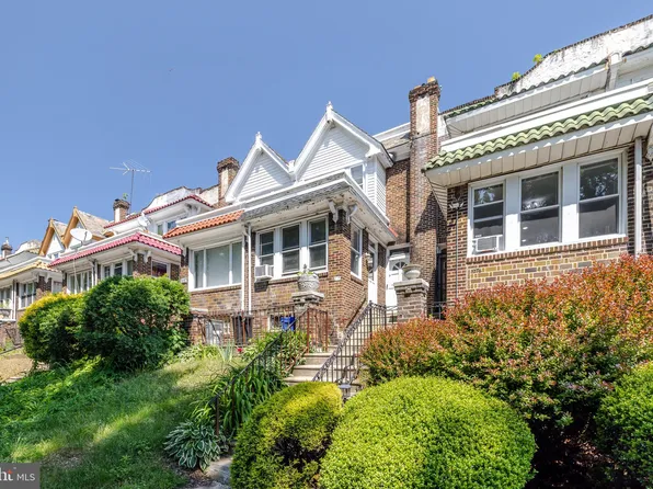 6574 Beaumont St, Philadelphia, PA 19142