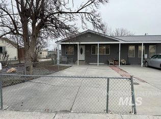 414 S 9th St, Nyssa, OR 97913