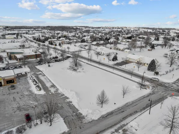 Hyacinth Dr, Greenville, WI 54942