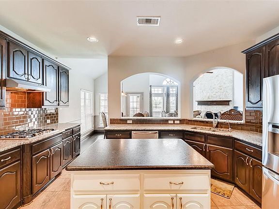 4th image of 6012 Lacebark Elm Dr