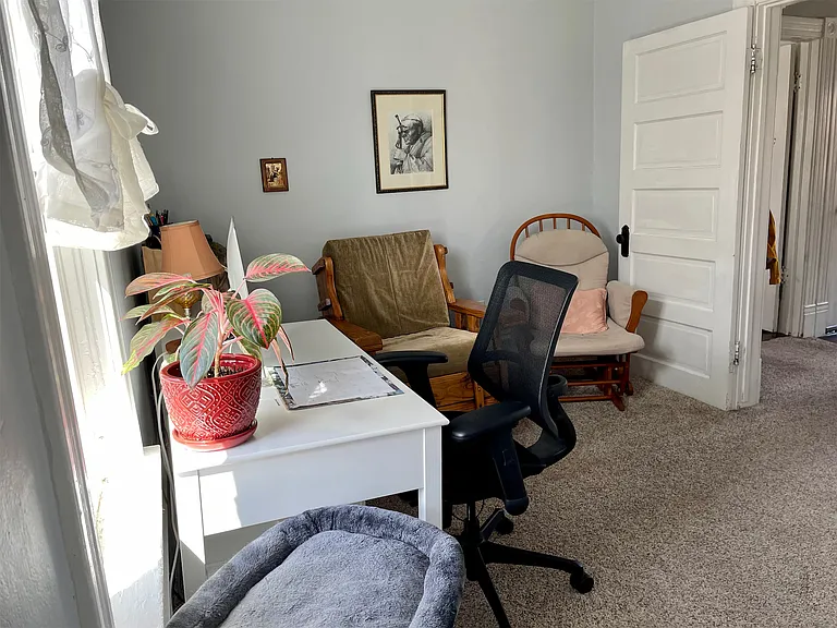 401 Laurel St W #2 — Photo 15