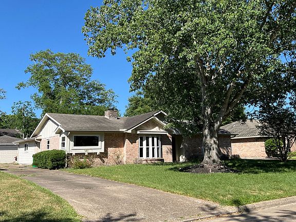 3rd image of 1035 Crossfield Dr