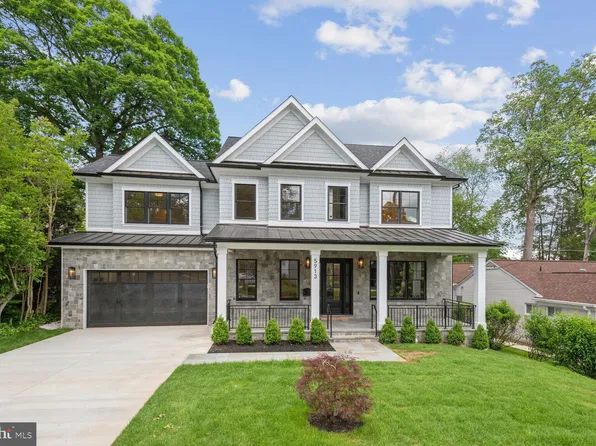 5913 Madawaska Rd, Bethesda, MD 20816
