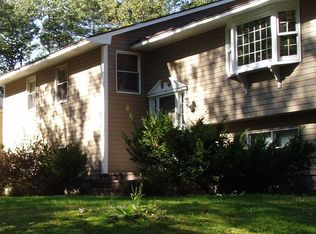 43 Ledge Rd, Pelham, NH 03076