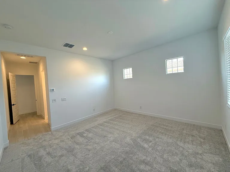 19036 E Celtic Manor Dr — Photo 37