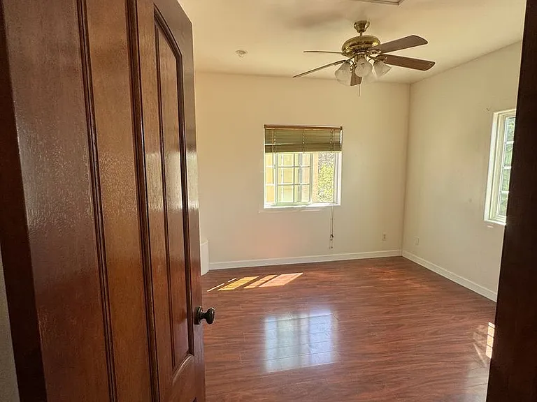 11936 E Olive St — Photo 29