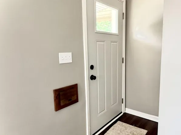 5424 Delhi Rd, Cincinnati, OH 45238