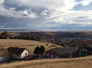 138 NW Johns Ln, Pendleton, OR 97801