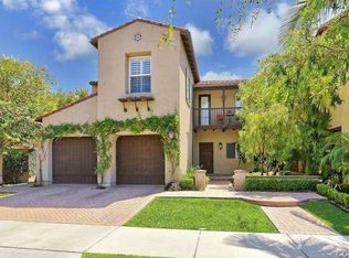 46 Secret Gdn, Irvine, CA 92620