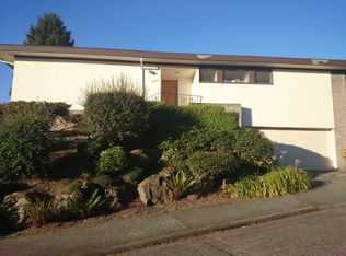 3405 W Howe St, Seattle, WA 98199