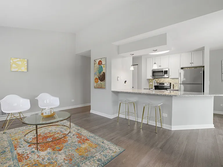 Forest Pointe Apartments — Photo 19