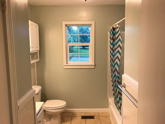 Main bathroom in hall