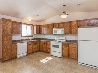 213 W 4th St APT 3, Worthing, SD 57077
