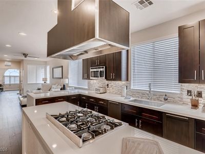 2544 Chantemar St, Las Vegas, NV, 89135