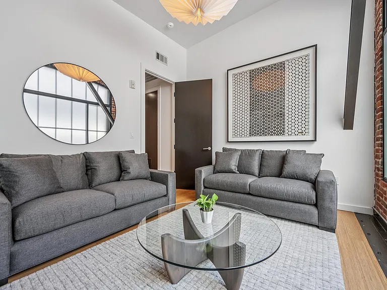 16 Jessie St #405 — Photo 42