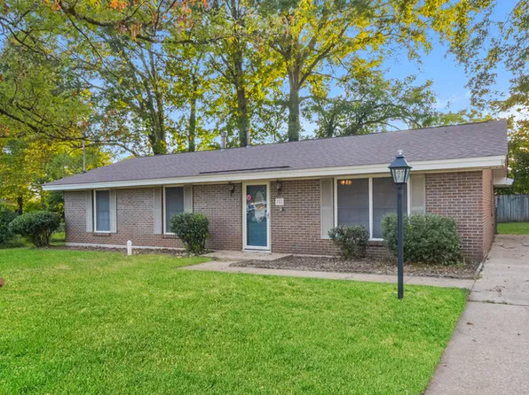 758 Forestdale Dr, Montgomery, AL 36109
