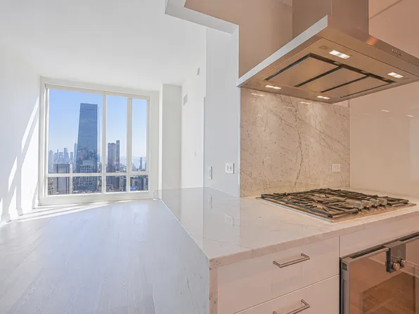 460 West 42nd Street image 1 of 20