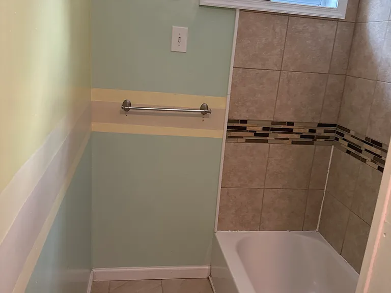 42 N Lehigh Ave #A — Photo 35