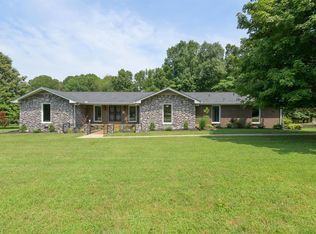 7114 Highway 41a, Pleasant View, TN 37146