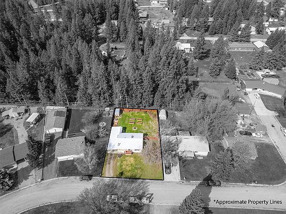4th image of 279 Norman Ave