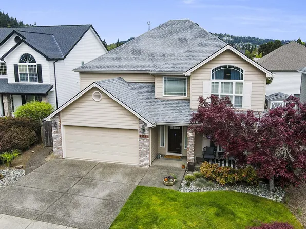 11757 SE Rustling Ridge Dr, Clackamas, OR 97015