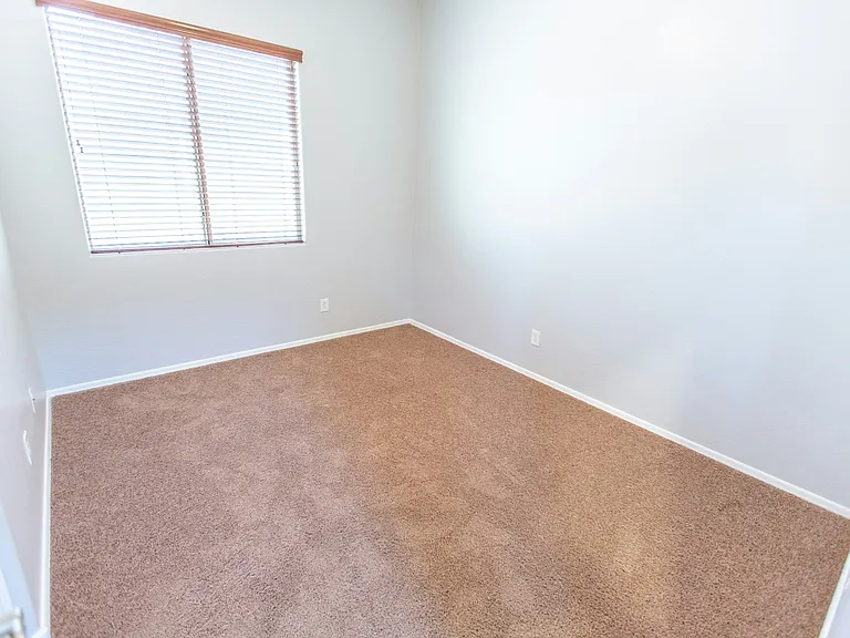 16344 N 182nd Ln — Photo 12