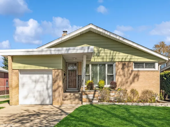 10225 S Clifton Park Ave, Evergreen Park, IL 60805