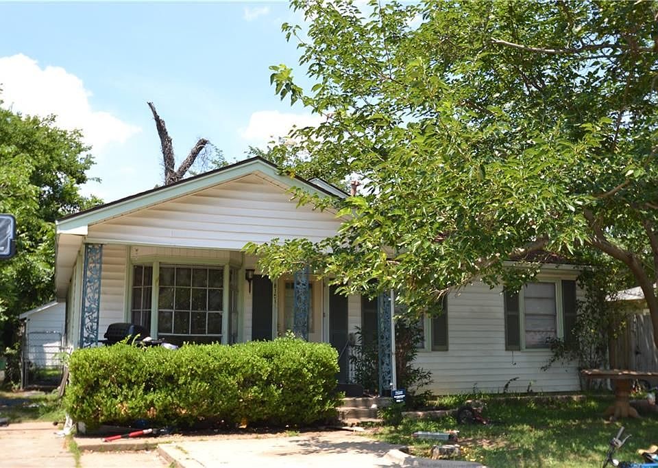 2nd image of 8151 Goldfield Dr