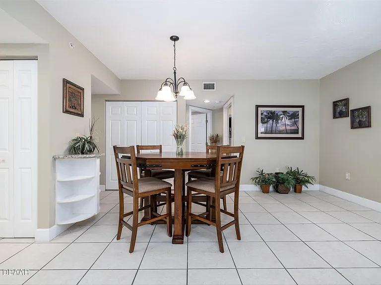 2055 Atlantic Ave #710 — Photo 15