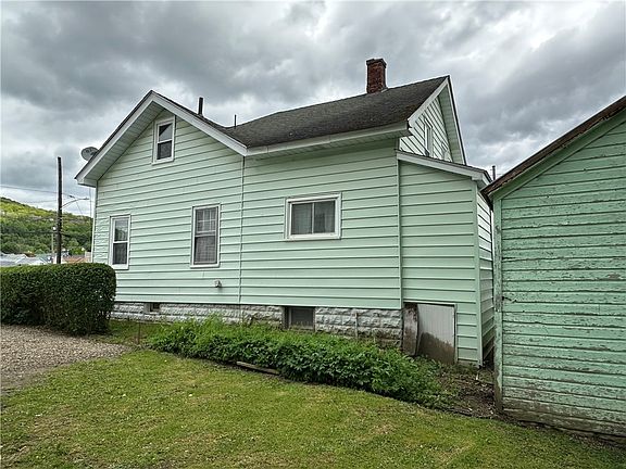 2nd image of 155 W Washington St