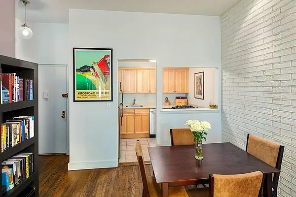 Sold by Town Residential | media 8