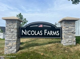 11008 Meadow Run Rd, Louisville, KY 40229