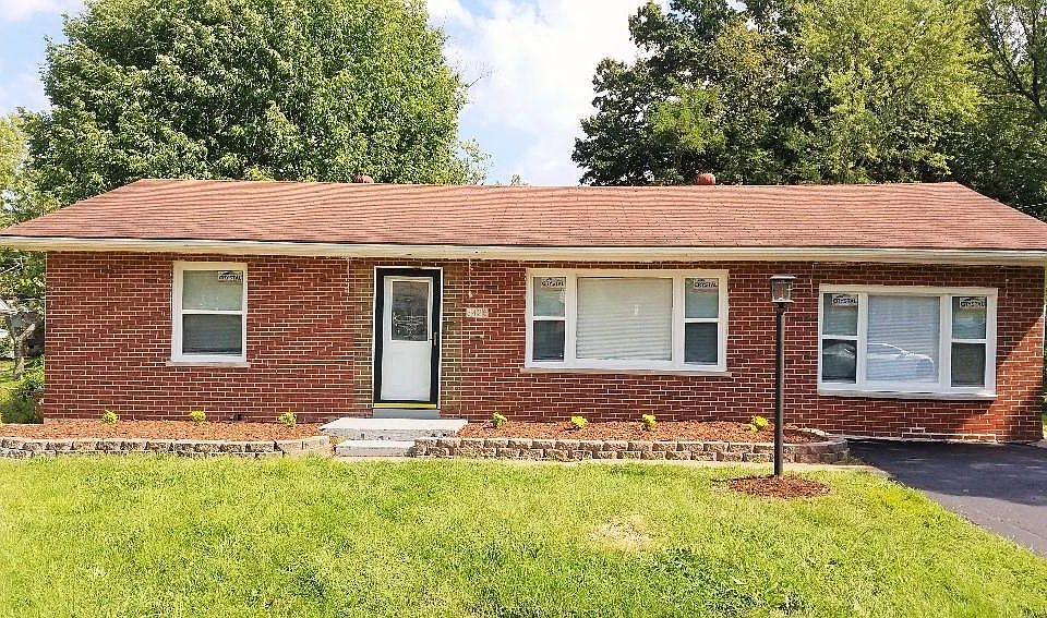 1st image of 8426 Falmouth Dr