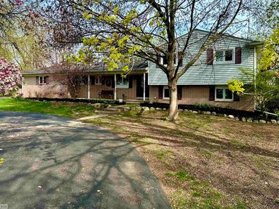 6969 Clock Gate Cir, Troy, MI, 48098