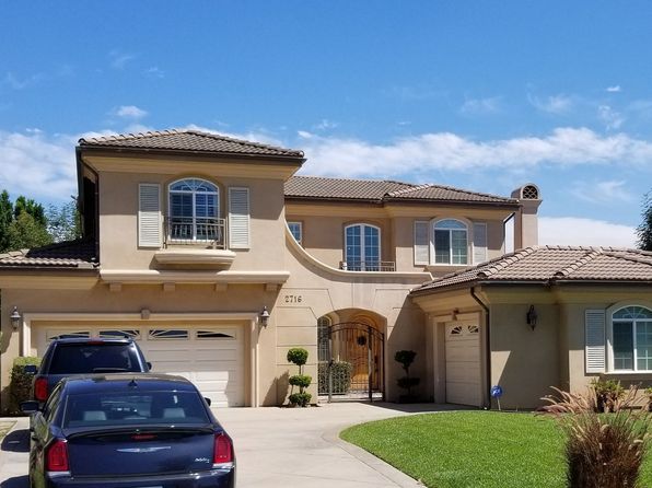 2716 Caroline Way