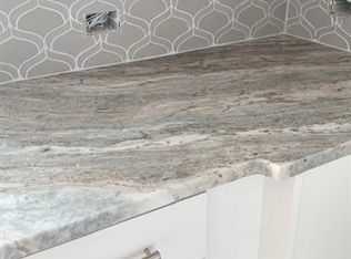 1516 McClintock Cors, Charlotte, NC 28205