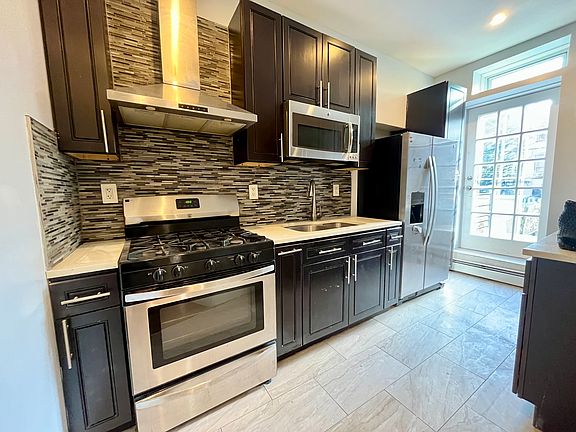 2nd image of 780 Halsey St #1