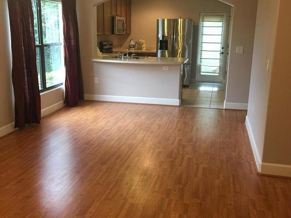 2nd image of 510 Margie Dr #510