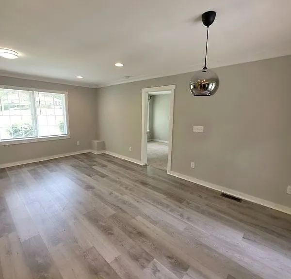 2741 Norma Cir — Photo 5
