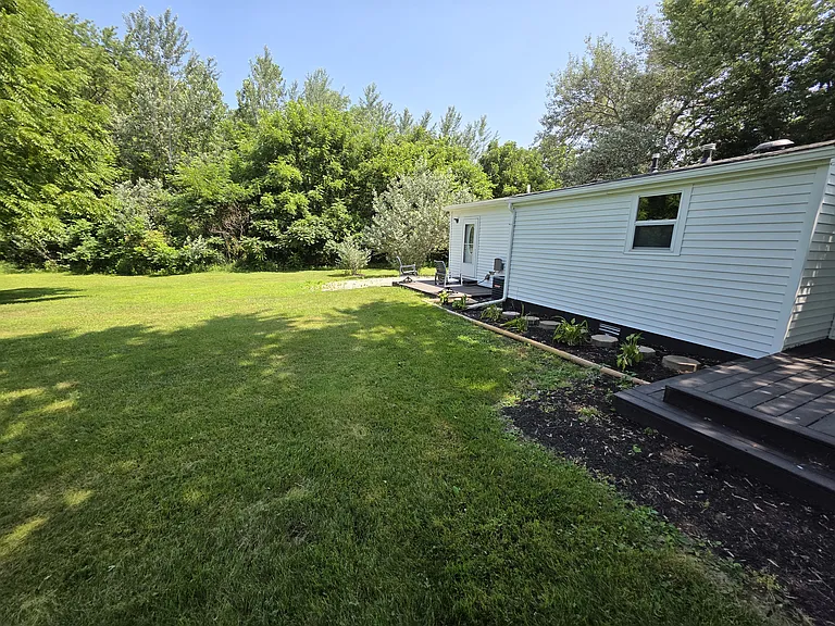 207 Taylor Rd — Photo 14