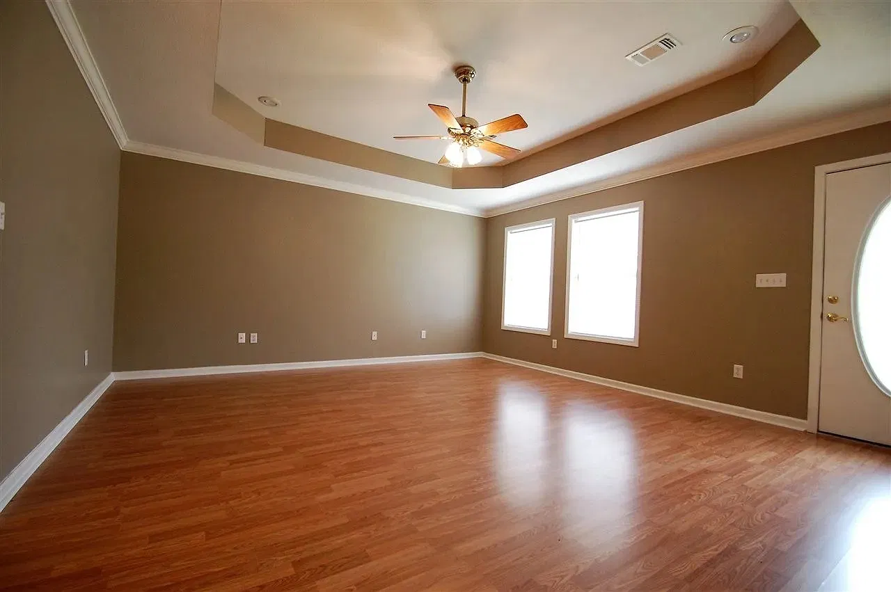 1104 Rector Road - 1 — Photo 2