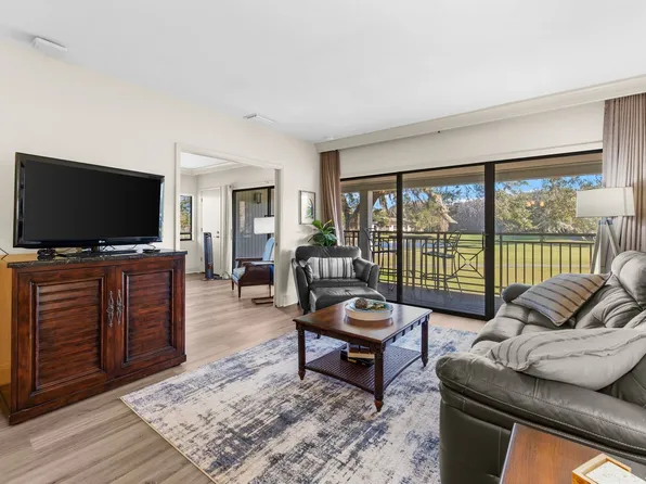 4744 Foxhunt Dr Unit 1024 & 1022, Wesley Chapel, FL 33543