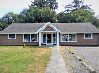 1806 N Pacific Ave E, Long Beach, WA