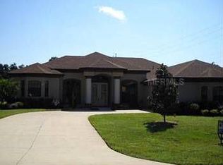 813 Oaks Shores Rd, Leesburg, FL 34748