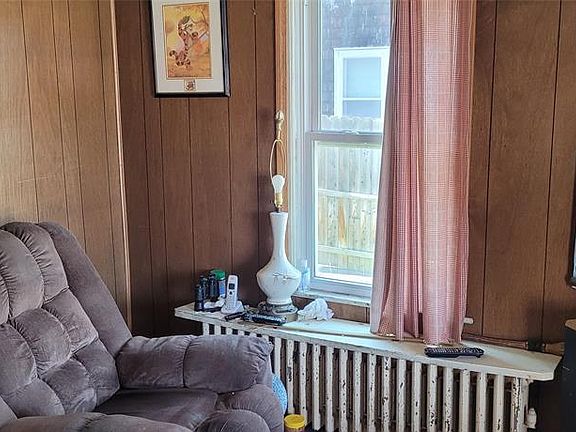 4th image of 4 Martha St