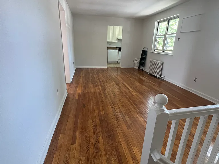 67-32 182nd St #2B — Photo 4