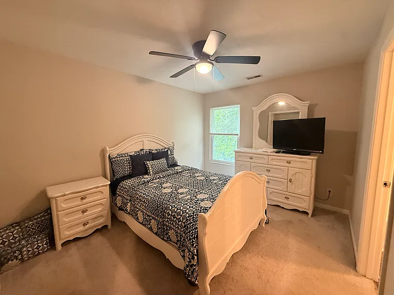 Woody Dr — Photo 24