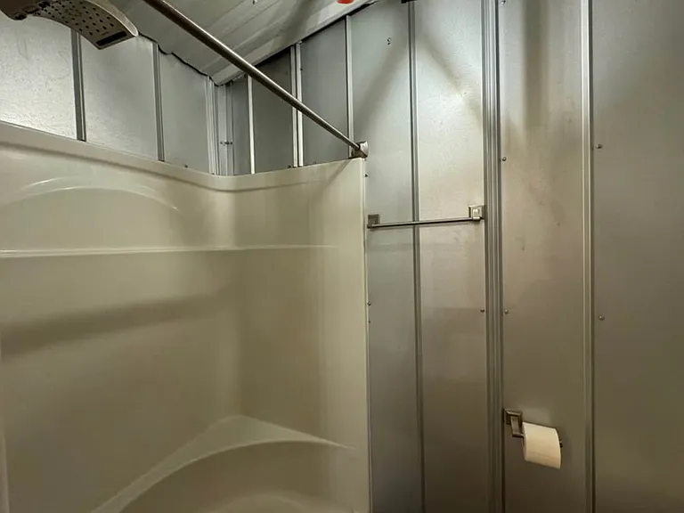 636 Heritage Creek Dr — Photo 10