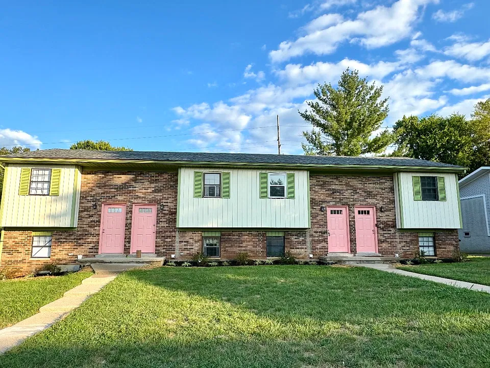178-182 Landings Dr #182