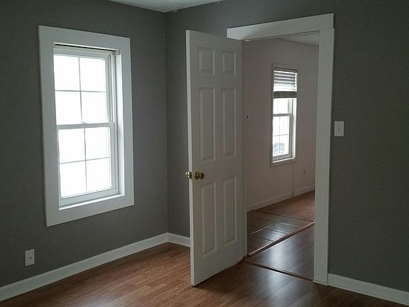 2nd image of 7132 Shirley Dr